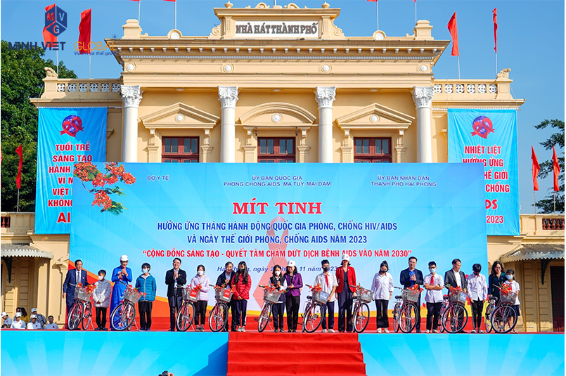 Tập đoàn Minh Việt Toàn Cầu hưởng ứng Tháng hành động quốc gia phòng chống HIV/AIDS và Ngày thế giới phòng chống AIDS 1/12