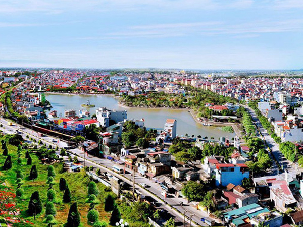 Giá đất sốt cục bộ, lo vỡ bong bóng bất động sản